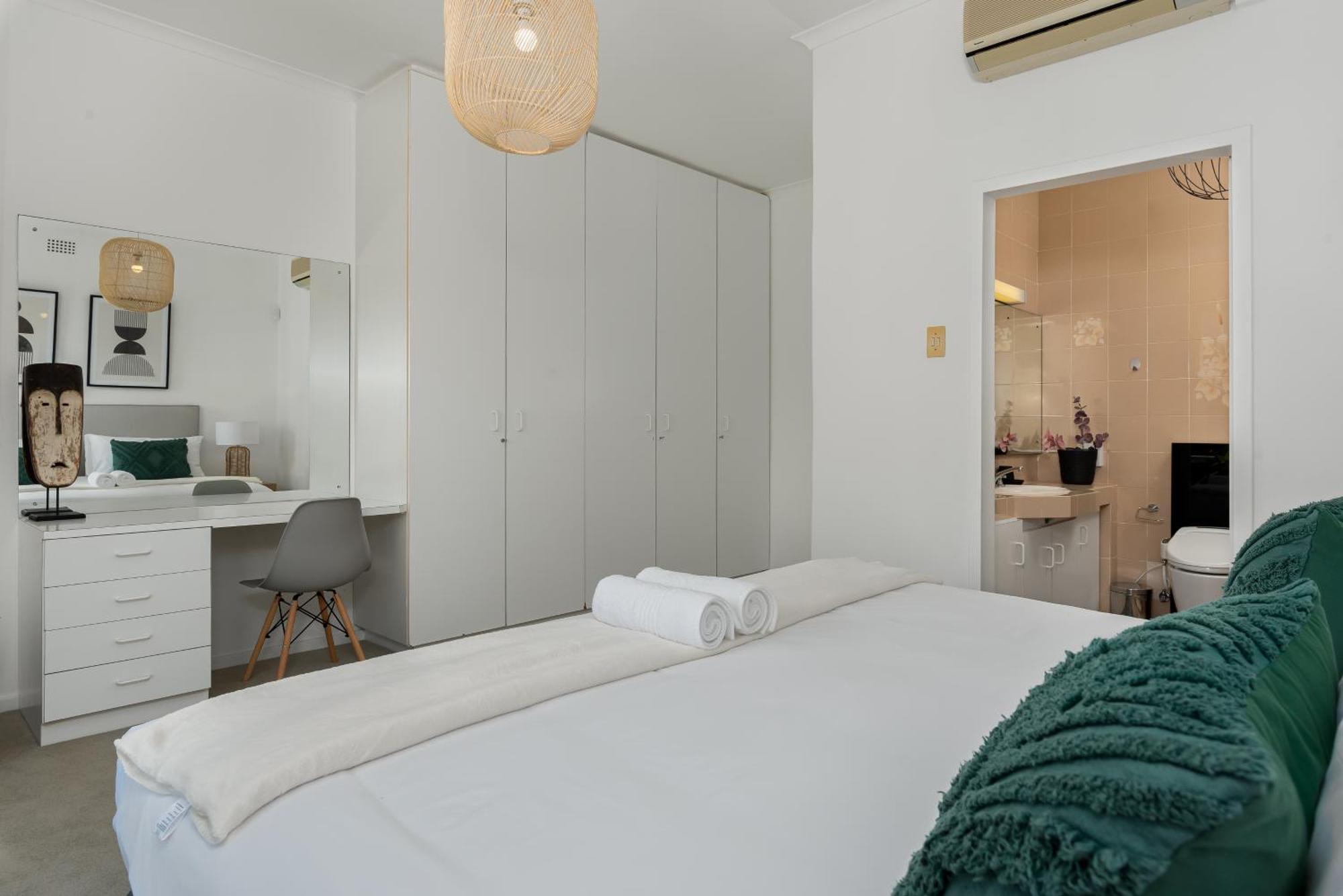 Sea Point Bliss - Access To & Saunders Pool Apartment Cape Town